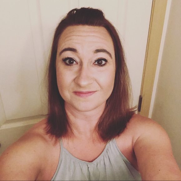 Meet your Posher, Gracie - Picture 2 of 2